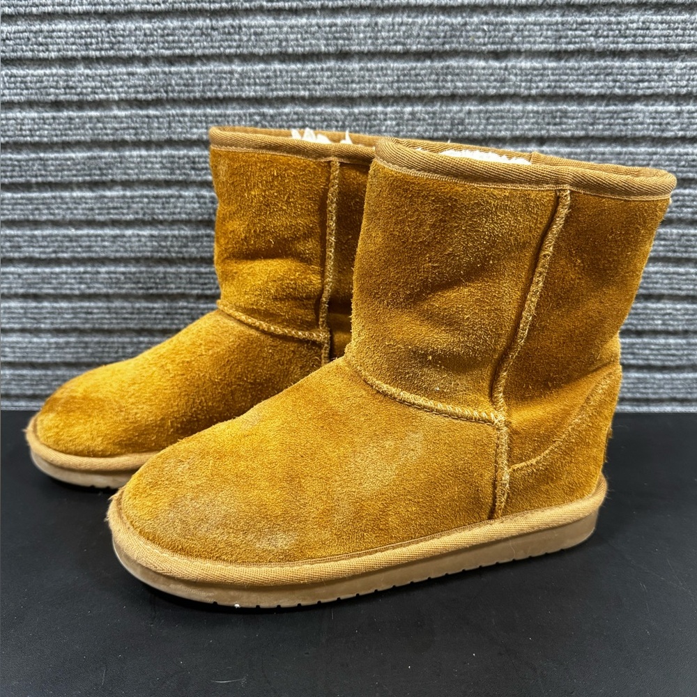 Ugg Koolaburra Boots Kids size‎ 2